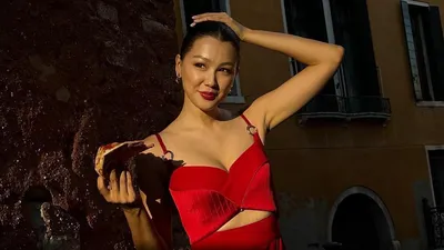 актриса Аружан Джазильбекова, фото - Новости Zakon.kz от 02.12.2025 15:22