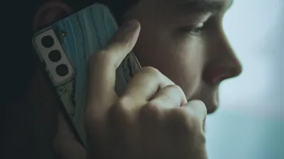 Телефон, парень , фото - Новости Zakon.kz от 01.12.2025 14:17