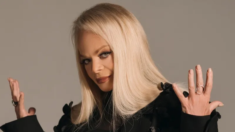 "Молчит из-за графика": Лариса Долина назначила дату публичного ответа на фоне скандала