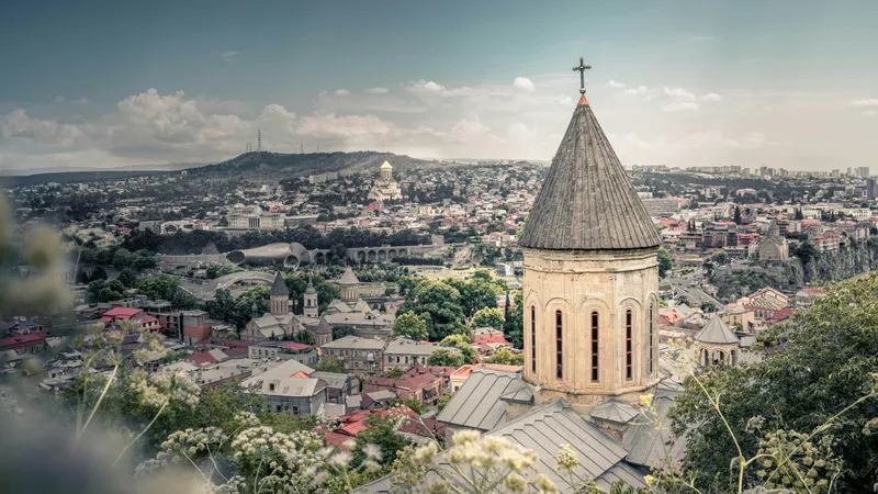 Штраф в 56 тысяч тенге: Грузия ужесточает правила въезда