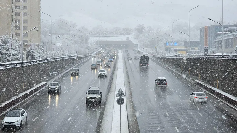 От +8°C до -14°C: резкая смена погоды ждет Алматы в течение недели