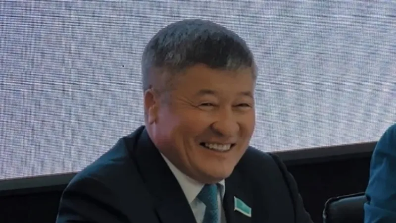 Даулет Турлыханов покинул пост президента Федерации борьбы Казахстана