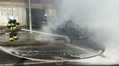Автомобиль вспыхнул в Шымкенте