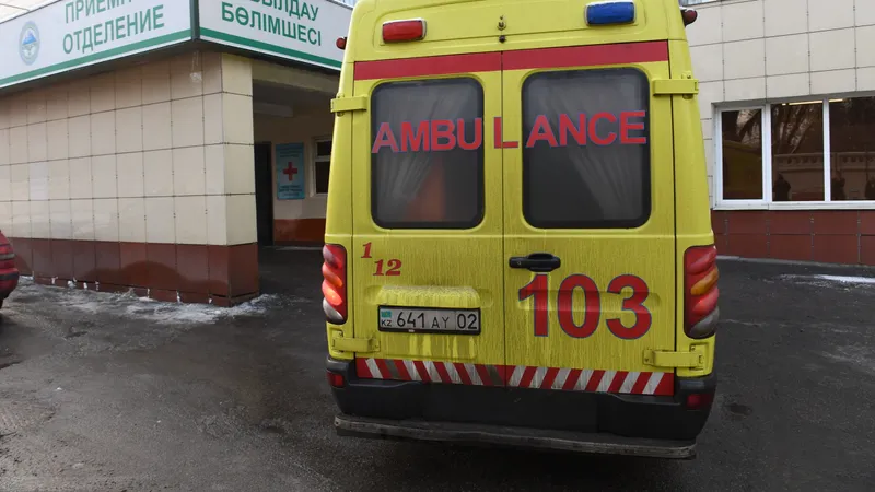 На одной из остановок Актау обнаружили труп мужчины