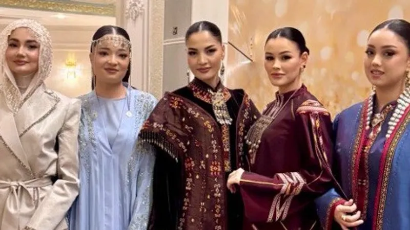 Грандиозный модный показ прошел в Туркменистане