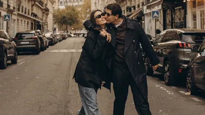 Аскарулы с женой, фотосессия, фото - Новости Zakon.kz от 08.12.2025 15:37