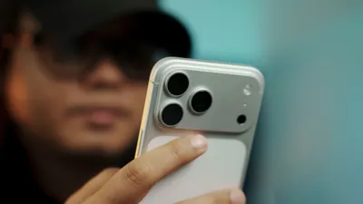 Как проверить легальность смартфона, фото - Новости Zakon.kz от 08.12.2025 13:59