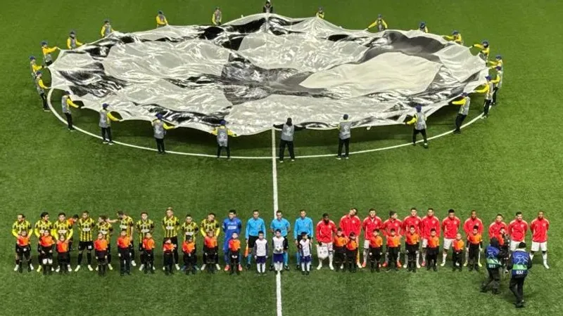 "Кайрат" минимально проиграл "Олимпиакосу" в матче Лиги чемпионов УЕФА