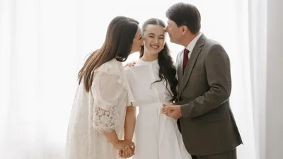 Раушан Кудайберген с родителями, семья, фото - Новости Zakon.kz от 09.12.2025 09:26