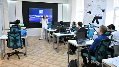 креативный центр, люди, фото - Новости Zakon.kz от 09.12.2025 12:27