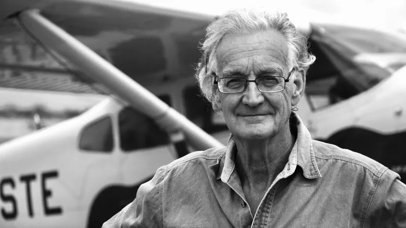 Скончался знаменитый зоолог, посвятивший жизнь защите слонов