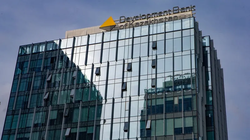 23,5 млрд тенге возвращает БРК в Национальный фонд