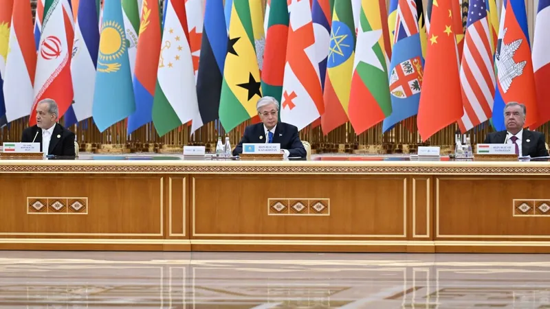 Казахстан будет принимать самое активное участие в деятельности ШОС – Токаев