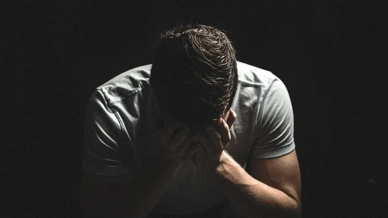 Десять человек, включая нападавшего, погибли во время стрельбы на австралийском пляже