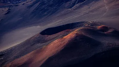 Земля, кратер, яма, фото - Новости Zakon.kz от 15.12.2025 18:21