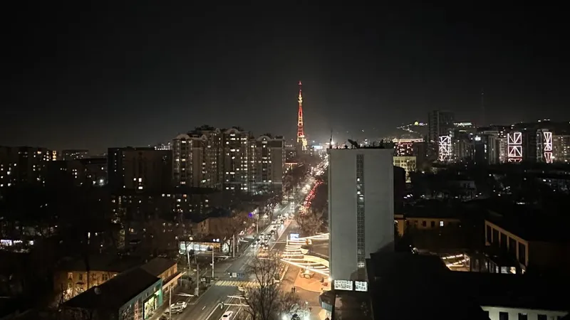 Ко Дню Независимости телебашня Алматы засияла в новом свете