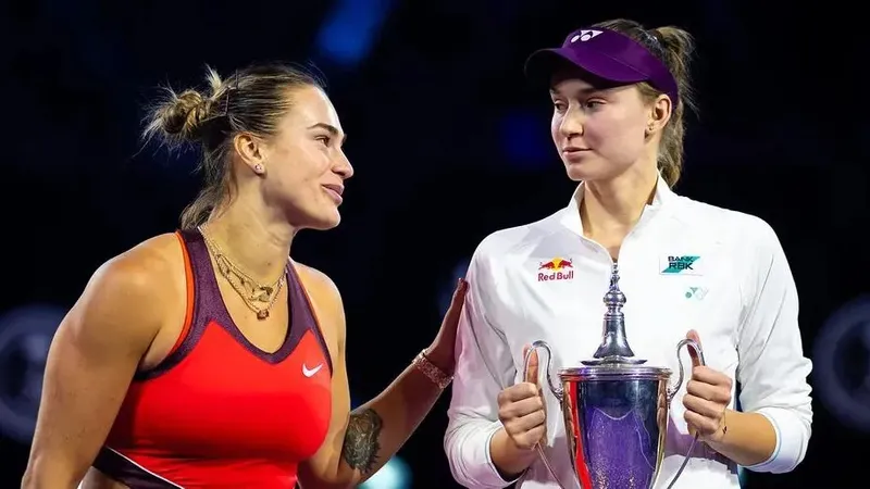 Елена Рыбакина получила плохую новость от WTA