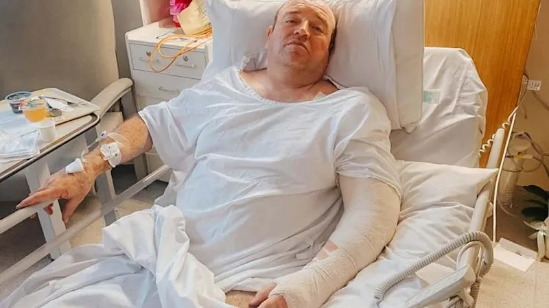 Более полумиллиарда тенге собрали для героя кровавой бойни на пляже в Сиднее