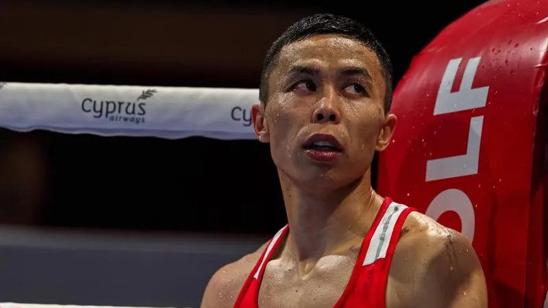 Знаменитый тренер счел победу Сакена Бибосынова на ЧМ незаслуженной