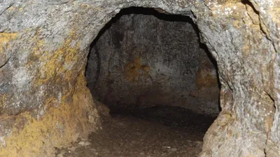 Пещера, яма, камень, фото - Новости Zakon.kz от 15.12.2025 20:55