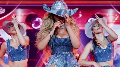 Американская певица , фото - Новости Zakon.kz от 16.12.2025 11:51