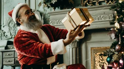 Дед Мороз, подарки, фото - Новости Zakon.kz от 17.12.2025 17:57