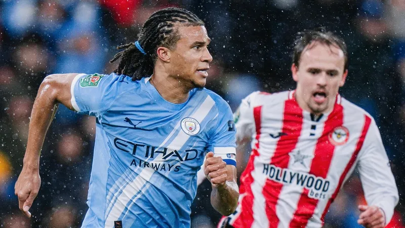 "Ман Сити" одержал шестую победу подряд и вышел в полуфинал Кубка лиги