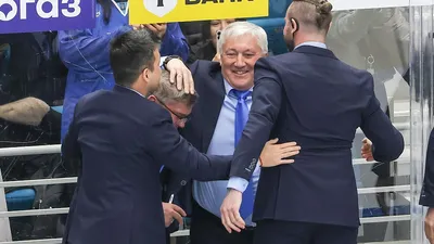 Хоккей Тренер Звезд, фото - Новости Zakon.kz от 18.12.2025 16:47