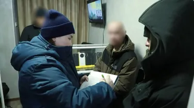 Сотовые телефоны, фото - Новости Zakon.kz от 18.12.2025 23:02