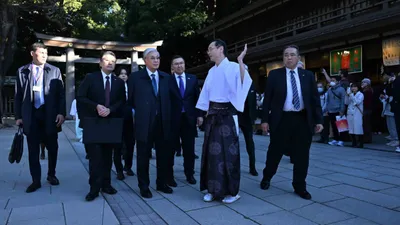 Токаев, делегация, Токио, фото - Новости Zakon.kz от 18.12.2025 11:48