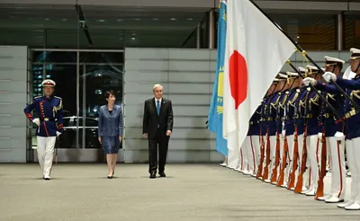 премьер-министр Японии, Токаев, фото - Новости Zakon.kz от 18.12.2025 15:20