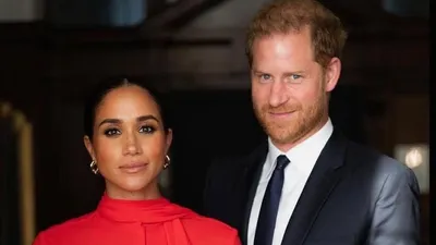 Ужин с Меган и Гарри, фото - Новости Zakon.kz от 20.12.2025 08:10