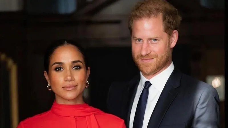 Принц Гарри и Меган Маркл запросили огромную цену за ужин с ними