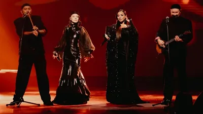 российские аристы Алсу и группа Ай Йола, фото - Новости Zakon.kz от 19.12.2025 18:09