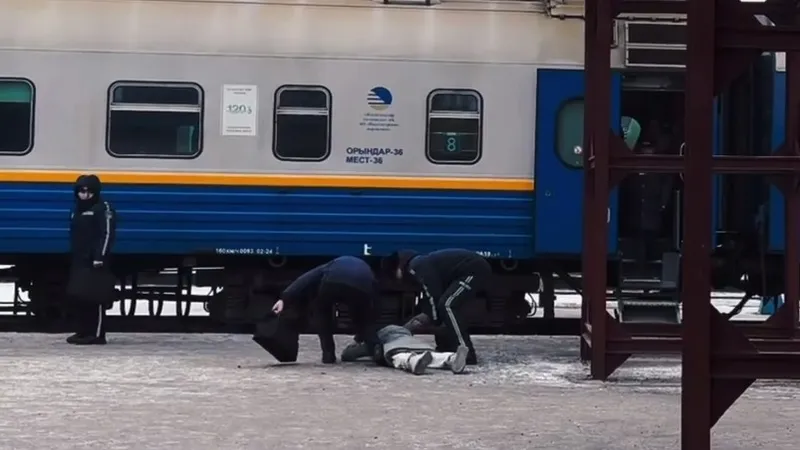 Не принимайте вещи от незнакомцев: полицейские обратились к казахстанцам