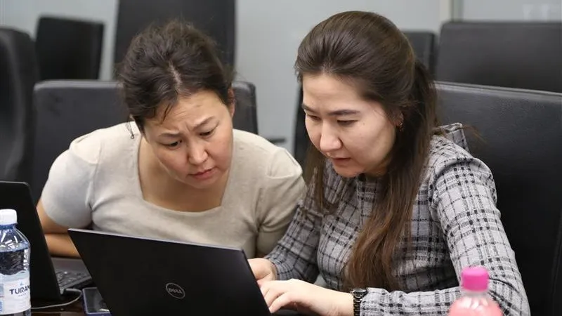 Как меняется журналистика: в Казахстане прошли тренинги по цифровым навыкам для СМИ