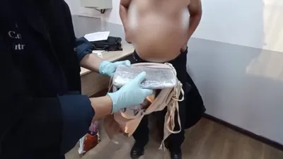 наркотики, полиция, задержание, фото - Новости Zakon.kz от 23.12.2025 18:24