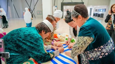 курак, корпе, одеяло, орнамент, ремесло, шитье, вязка, фото - Новости Zakon.kz от 23.12.2025 15:24