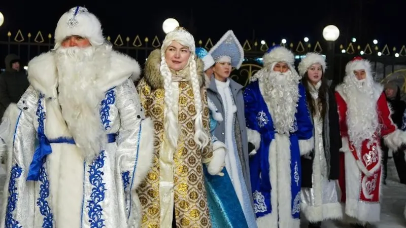 Международный день Дедов Морозов прошел в Казахстане