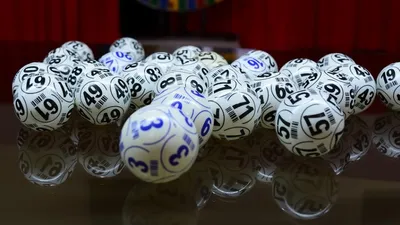 американец угадал числа и выиграл лотерею в 1,8 миллиарда долларов, фото - Новости Zakon.kz от 25.12.2025 20:39