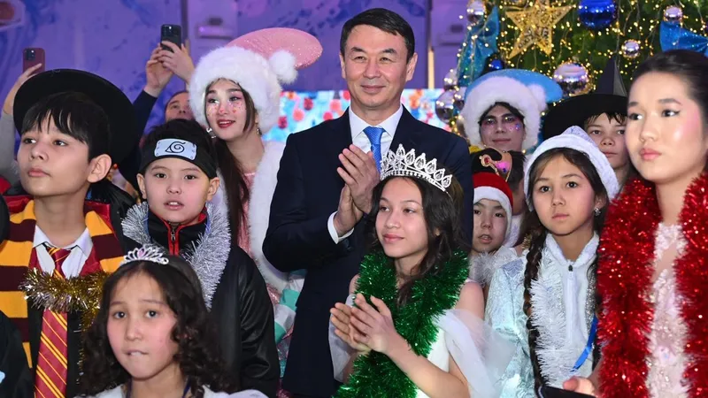 В Алматы состоялась президентская новогодняя елка