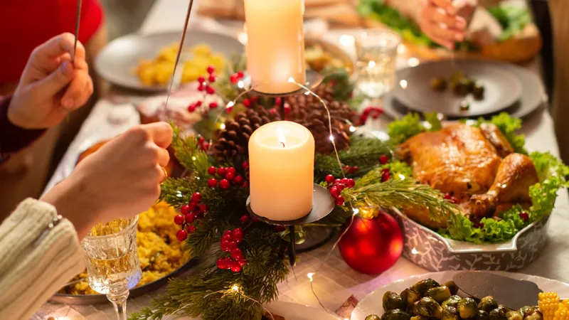 Врач назвала простой способ избежать отеков после новогодних застолий