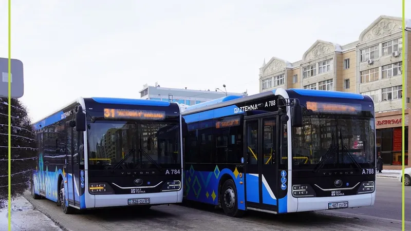 Гололед парализовал движение общественного транспорта в Астане