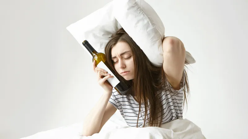 Как пить в Новый год и не мучиться от похмелья утром – советы специалиста