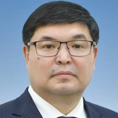 Фото Мади Такиев