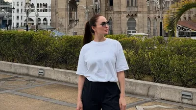 Новогоднее поздравление Жулдыз Абдукаримовой удивило подписчиков: "Где Кайрат?"