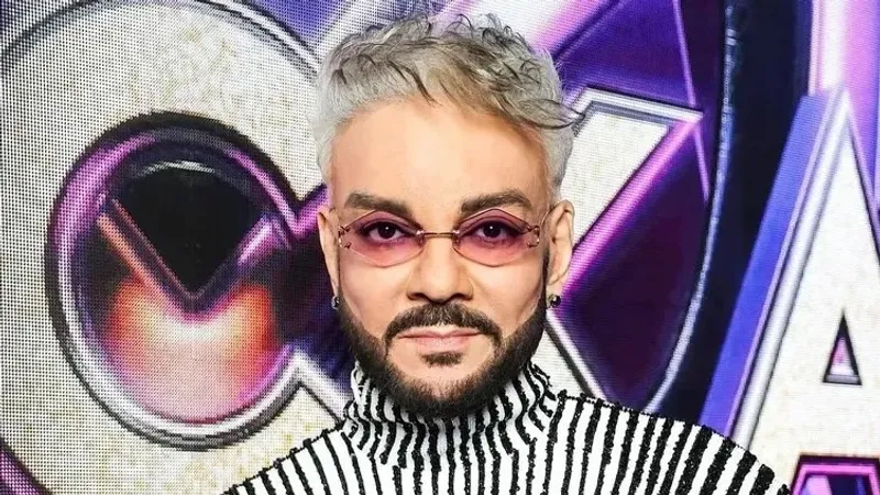 Опять зашел не в ту дверь: казахстанцы в Сети набросились на Филиппа Киркорова