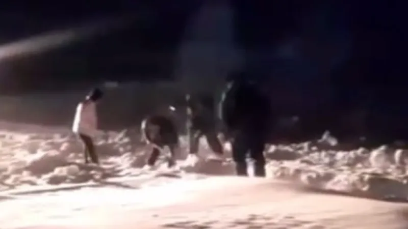 Искали 5 часов: в области Улытау спасли троих мужчин