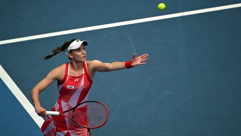 "Где Рыбакина?": положение казахстанских теннисистов изменилось в рейтинге WTA