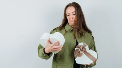 Спасибо, но нет: казахстанцы массово избавляются от ненужных подарков после Нового года